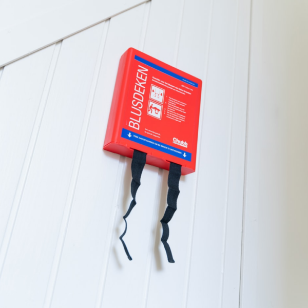 Blusdeken 110 x 110cm Chubb gemonteerd