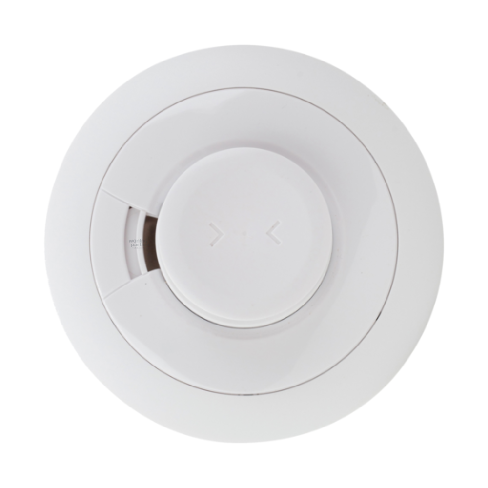 Ei Electronics Ei630i hittemelder 10-jaars vaste lithiumbatterij thermische melder voor keuken badkamer garage en berging koppelbaar met Ei650iRF AudioLINK uitleesbaar NEN 14604