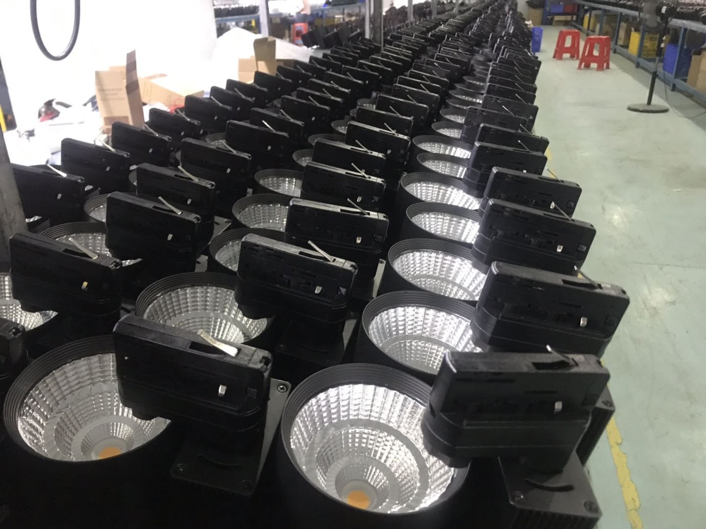 3-FASE RAILSPOT 50W CRI>95 ZWART-5776 3-FASE RAILSPOT 50W CRI>95 ZWART-5776